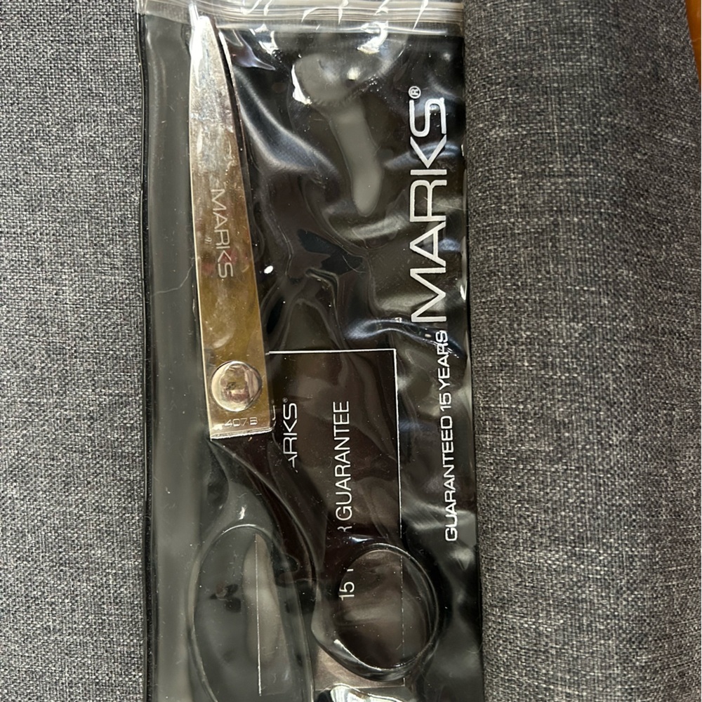 Scissors